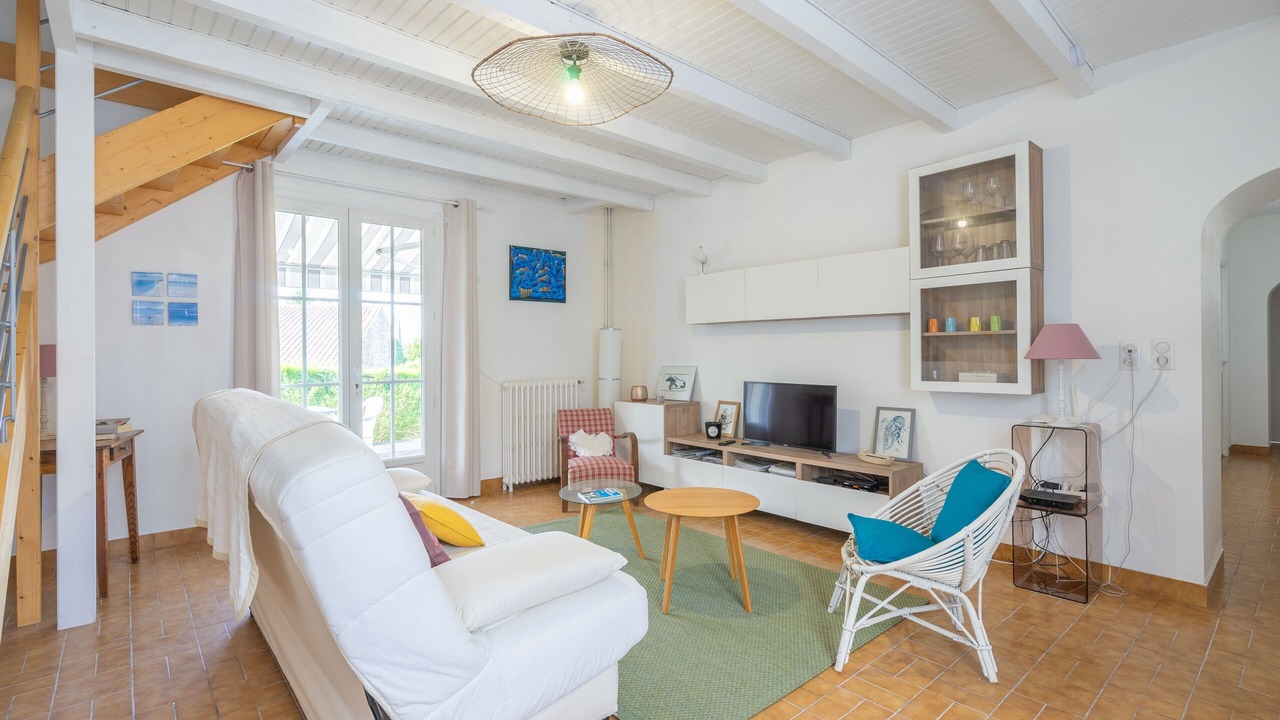 Photo of Livingroom in Jonzac