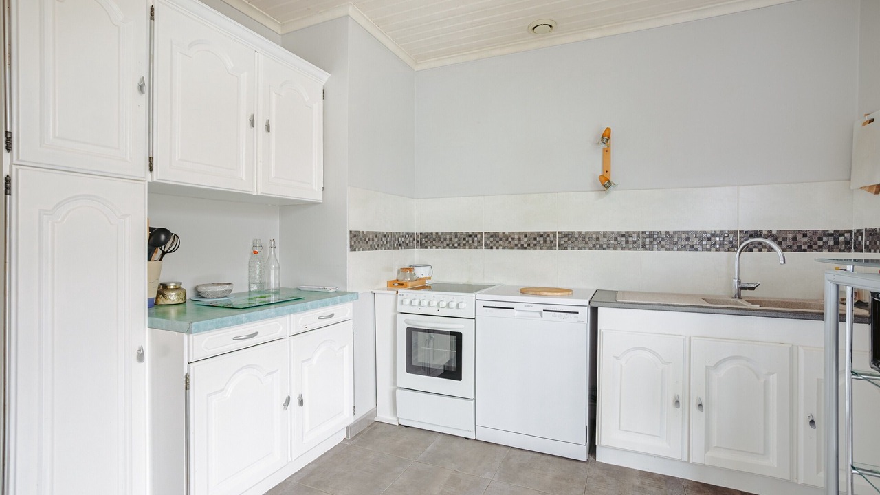 Photo of Kitchen in Salles sur Mer