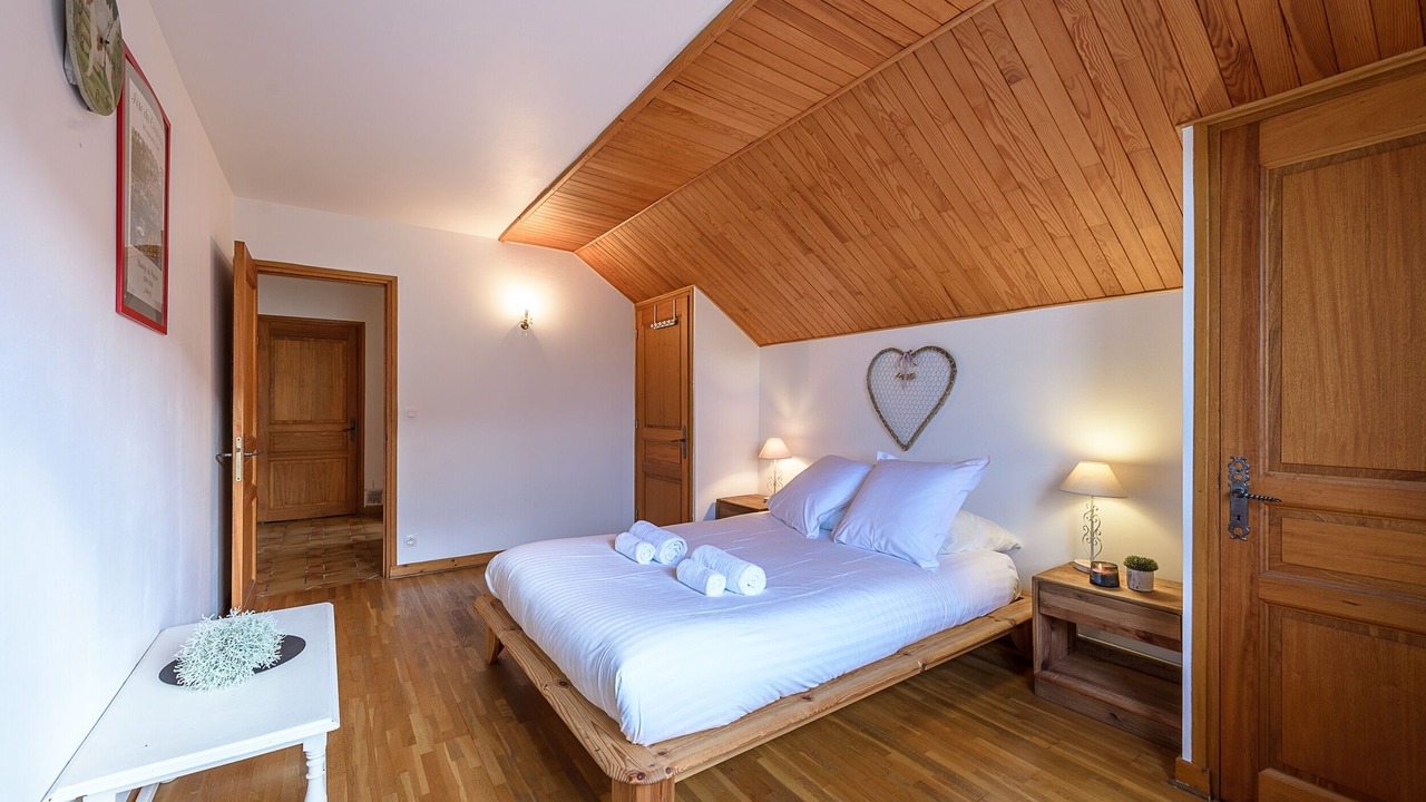 Photo of Bedroom in Duingt