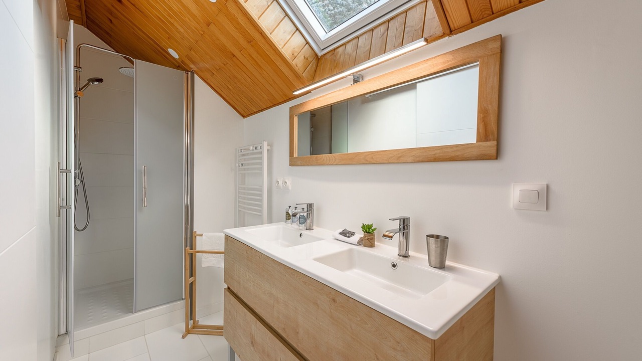 Photo of Bathroom in Duingt