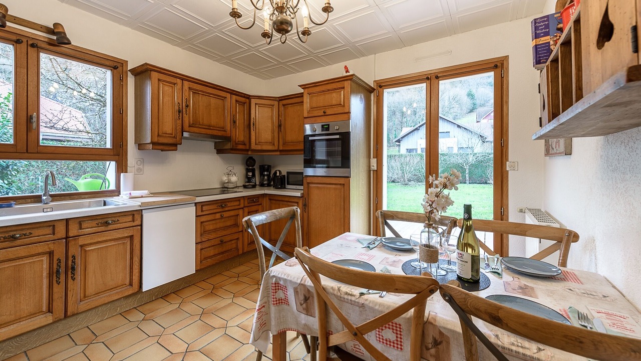 Photo of Kitchen in Duingt