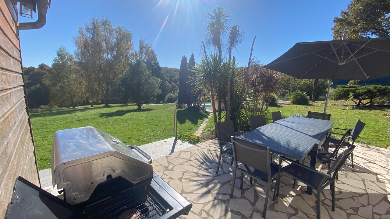 Photo of Outdoor in Viven