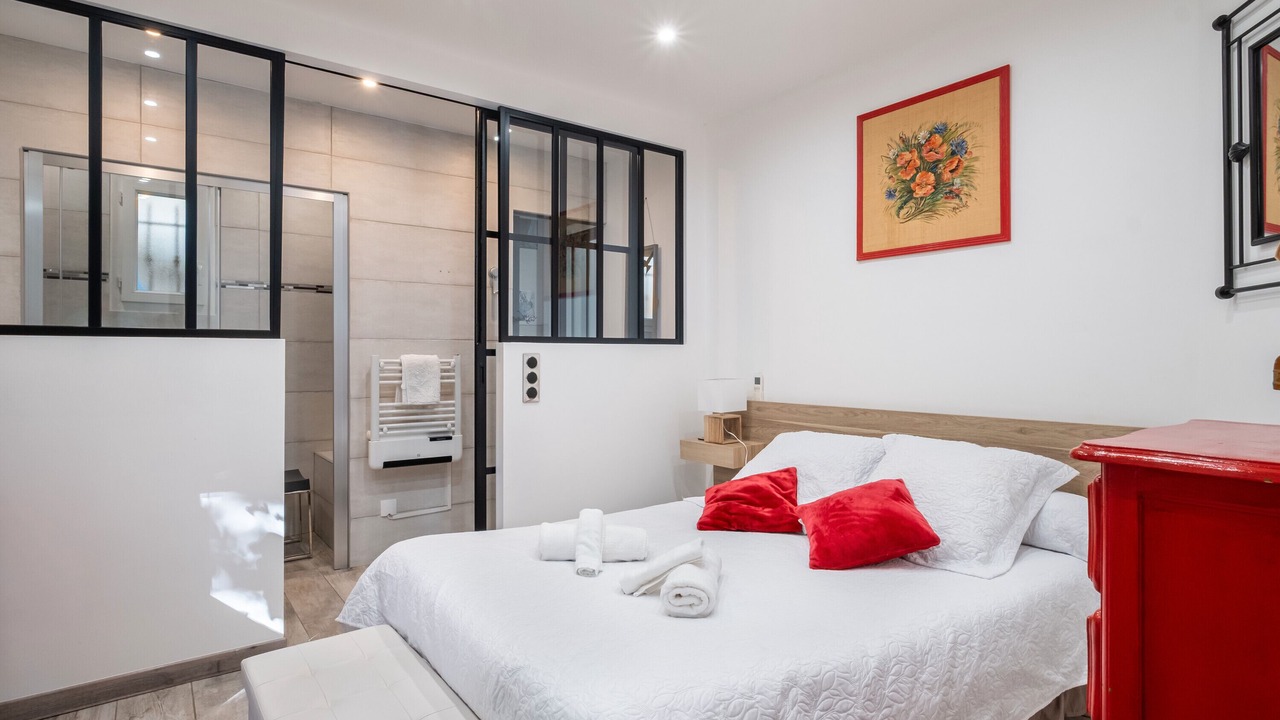 Photo of Bedroom in Pegomas
