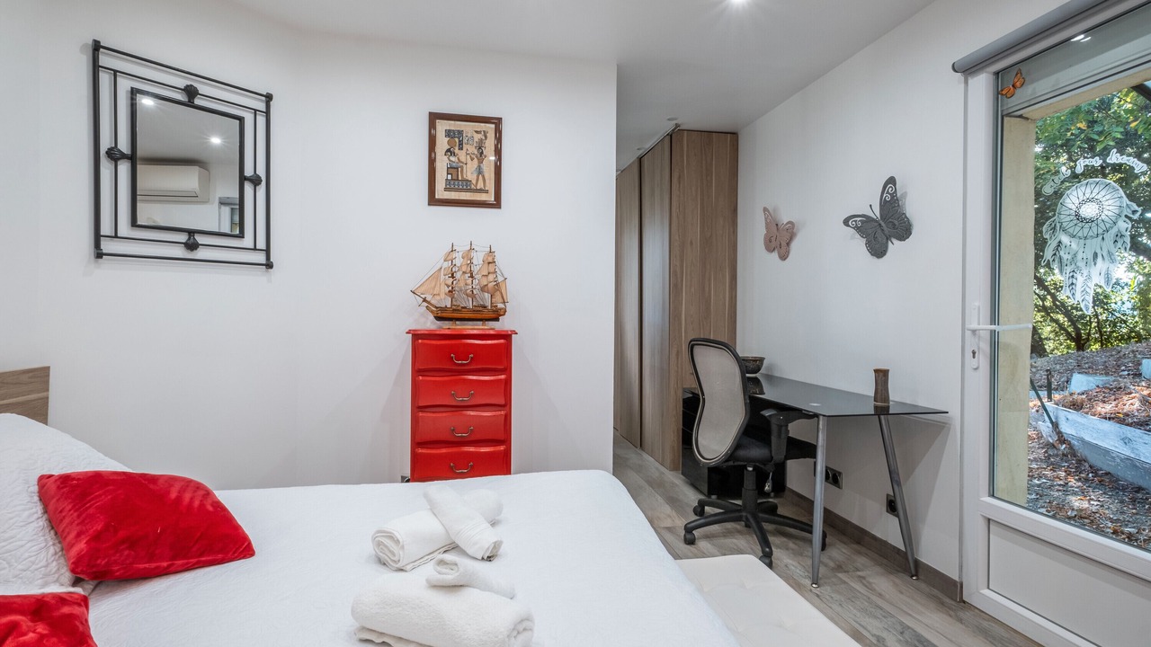 Photo of Bedroom in Pegomas