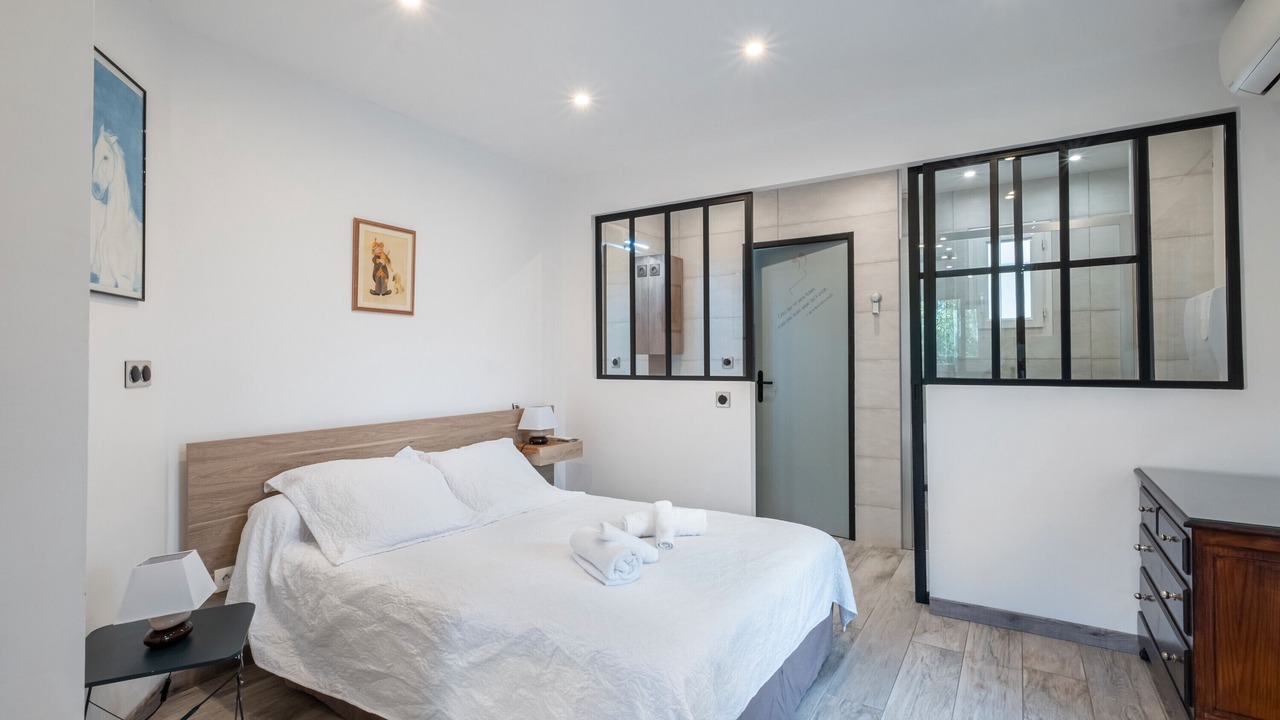 Photo of Bedroom in Pegomas