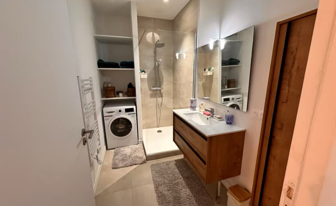 Photo of Bathroom in Capucins - Victoire