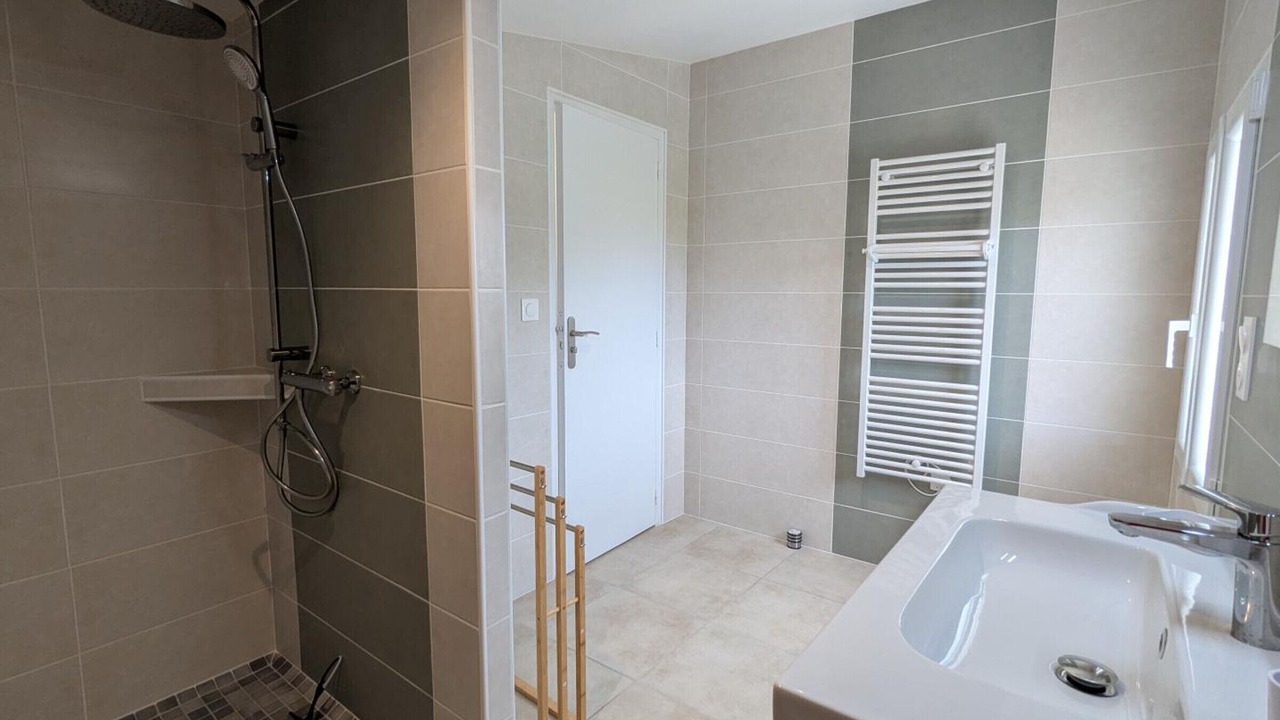 Photo of Bathroom in Challignac