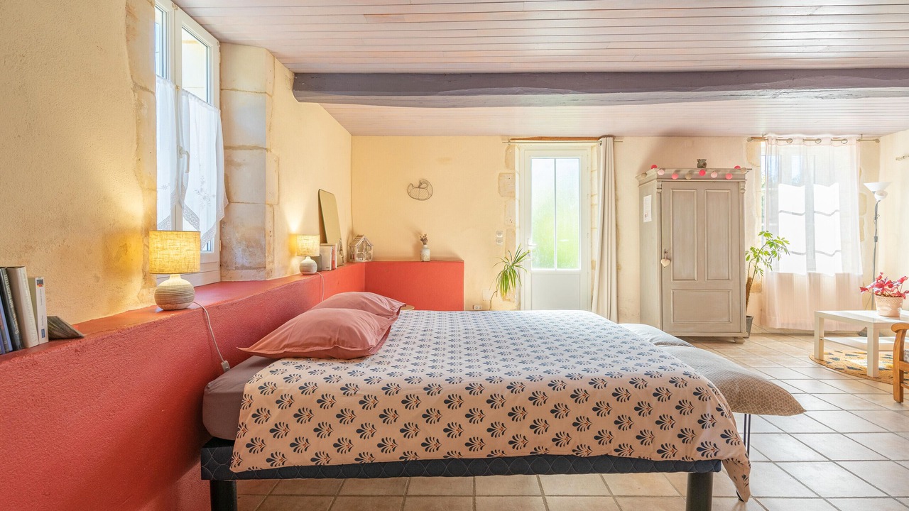 Photo of Bedroom in Saint-Romain-de-Benet