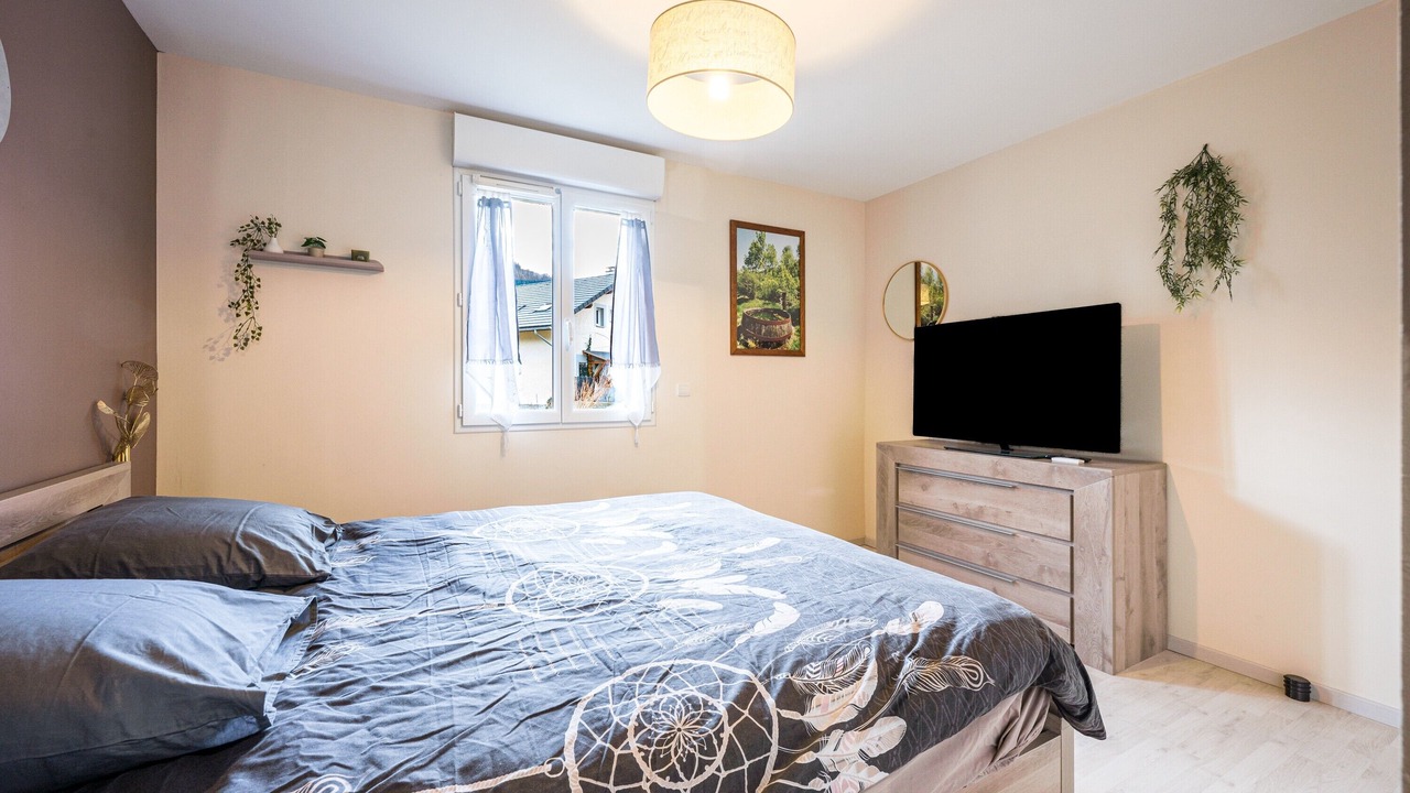 Photo of Bedroom in Saint-Jean-de-Maurienne