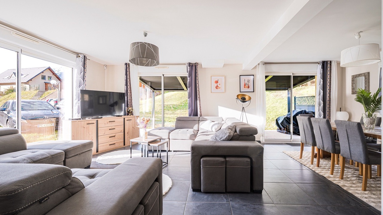 Photo of Livingroom in Saint-Jean-de-Maurienne