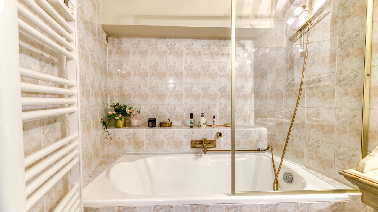 Photo of Bathroom in Saint-Martin-d'Uriage