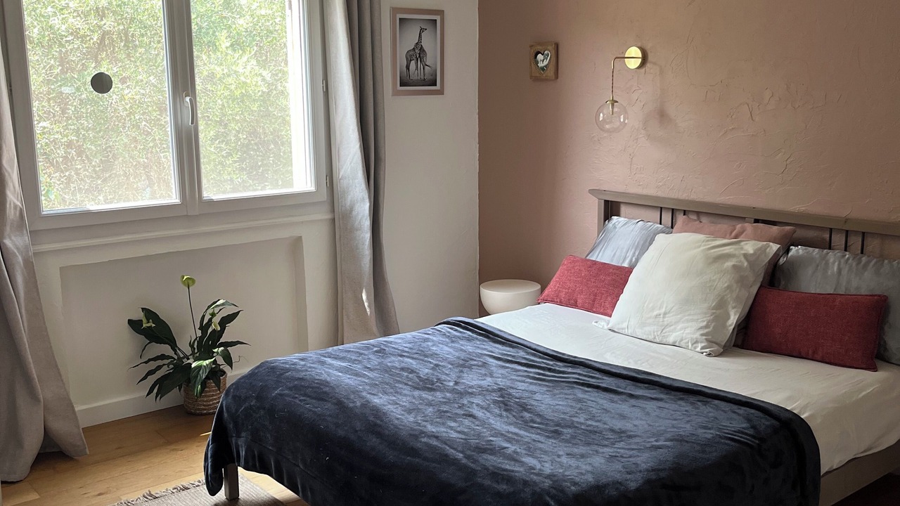 Photo of Bedroom in Saint-Jean