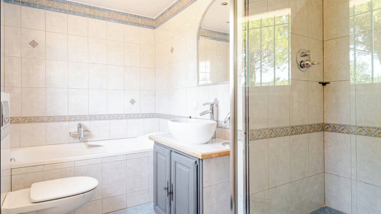 Photo of Bathroom in Valbonne