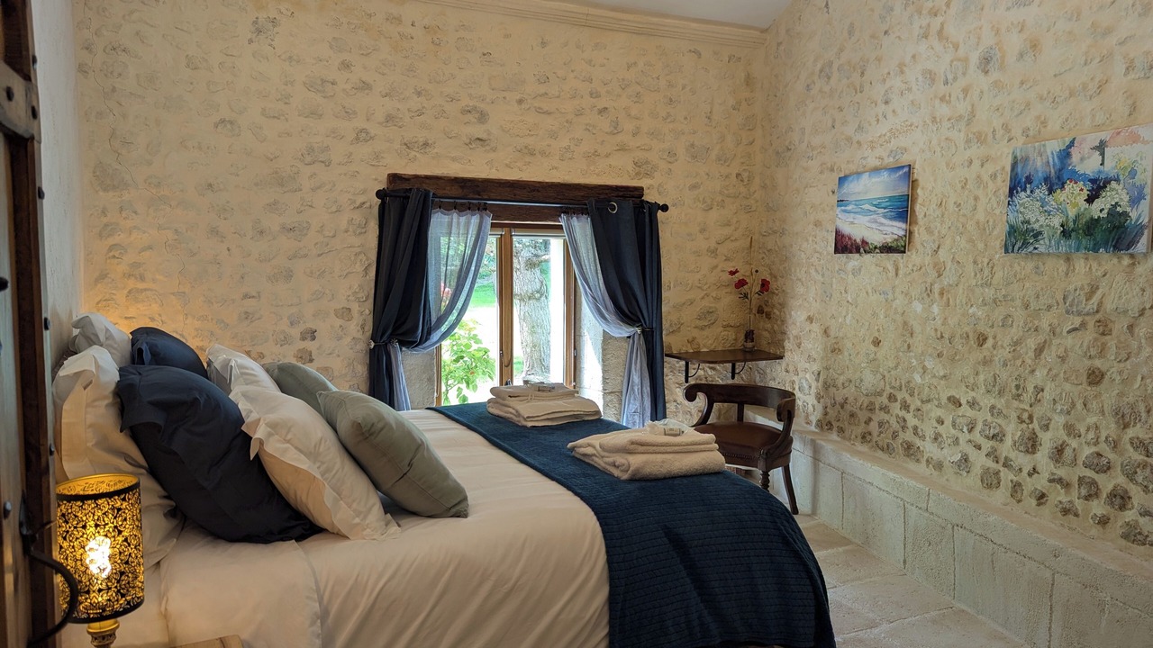 Photo of Bedroom in Saint-Aulais-la-Chapelle