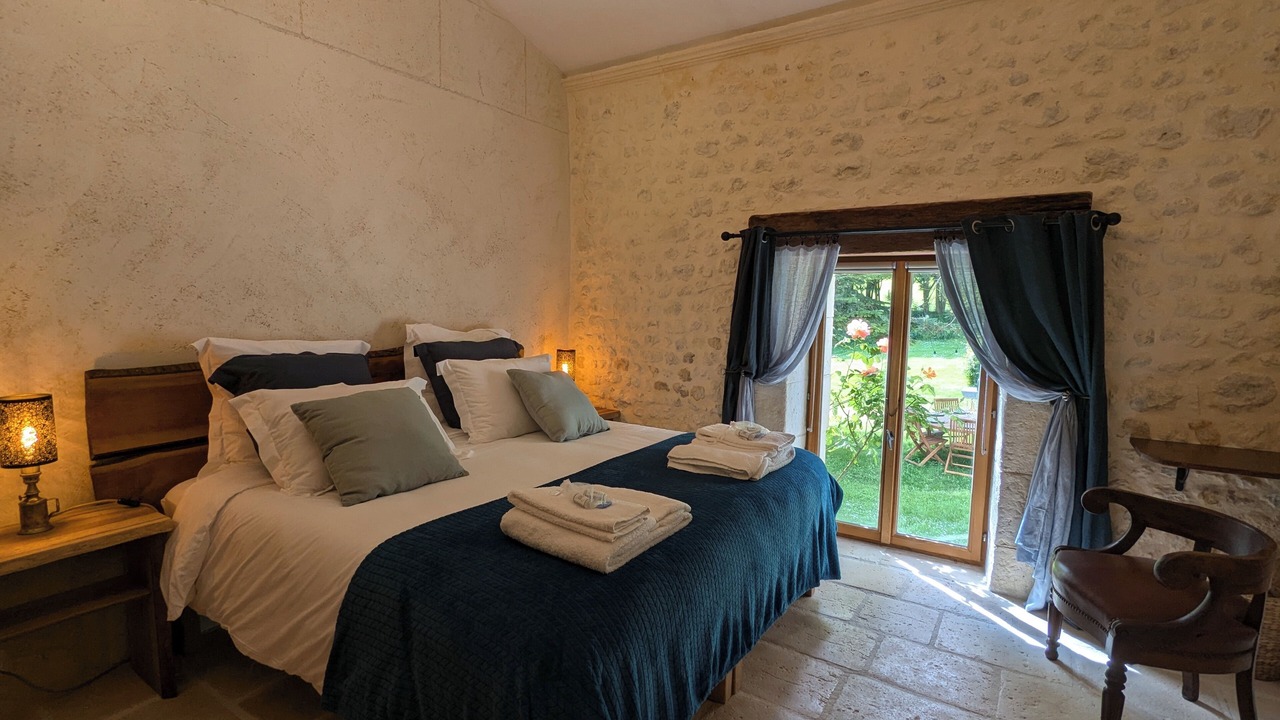 Photo of Bedroom in Saint-Aulais-la-Chapelle