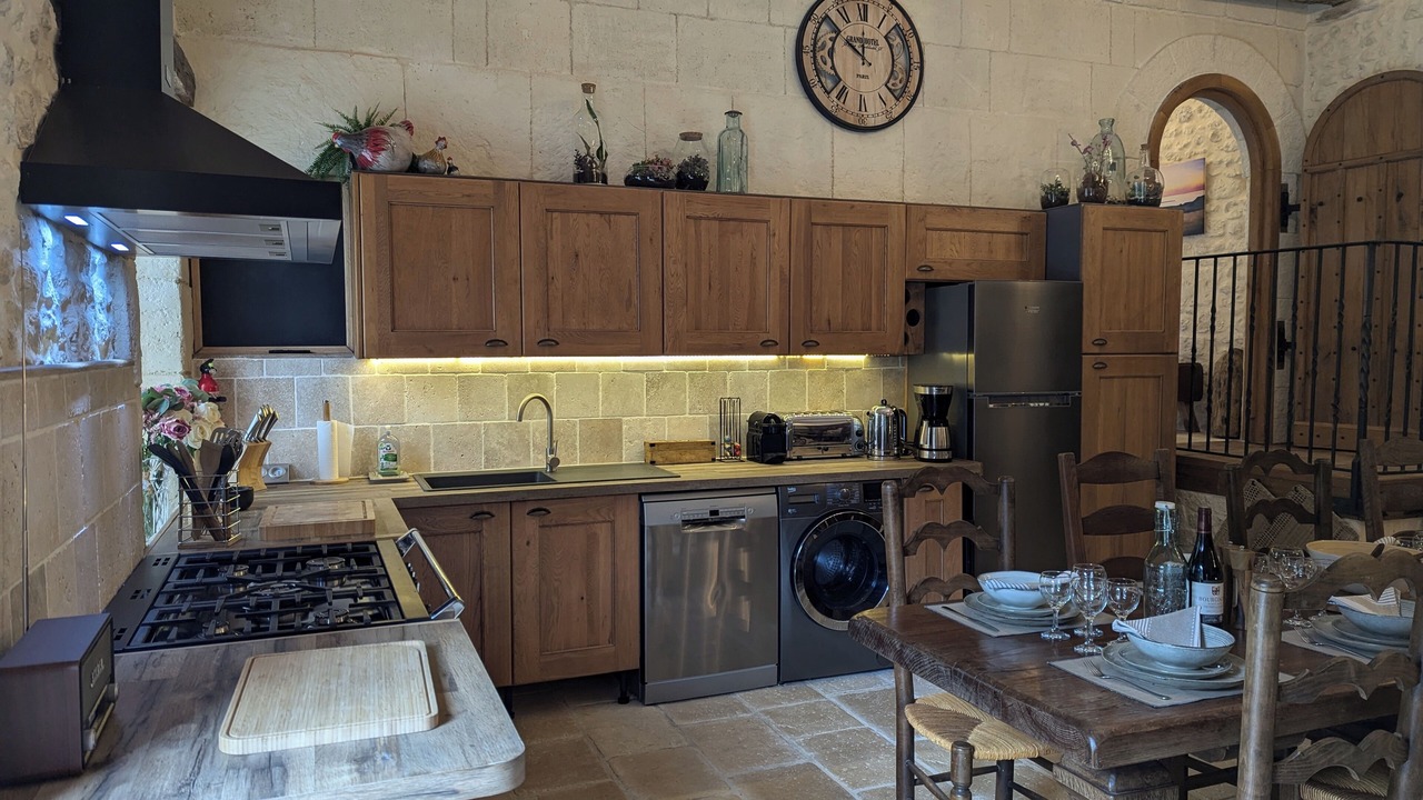 Photo of Kitchen in Saint-Aulais-la-Chapelle