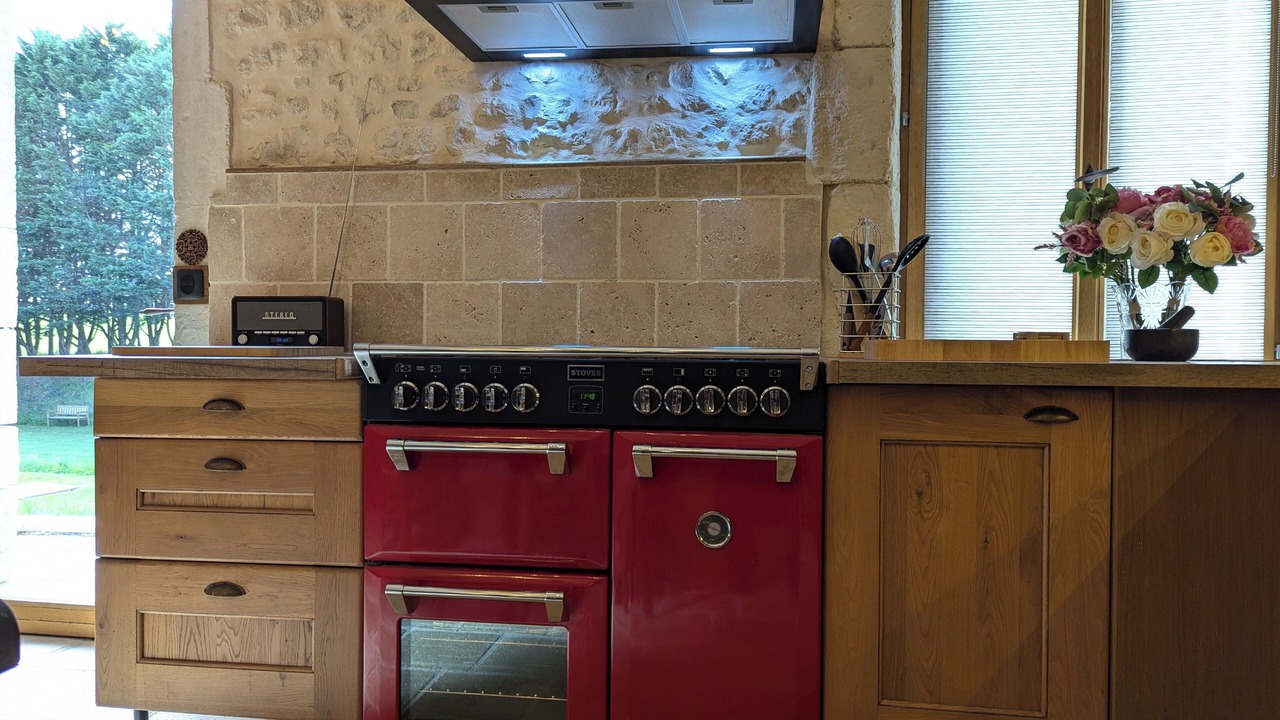 Photo of Kitchen in Saint-Aulais-la-Chapelle