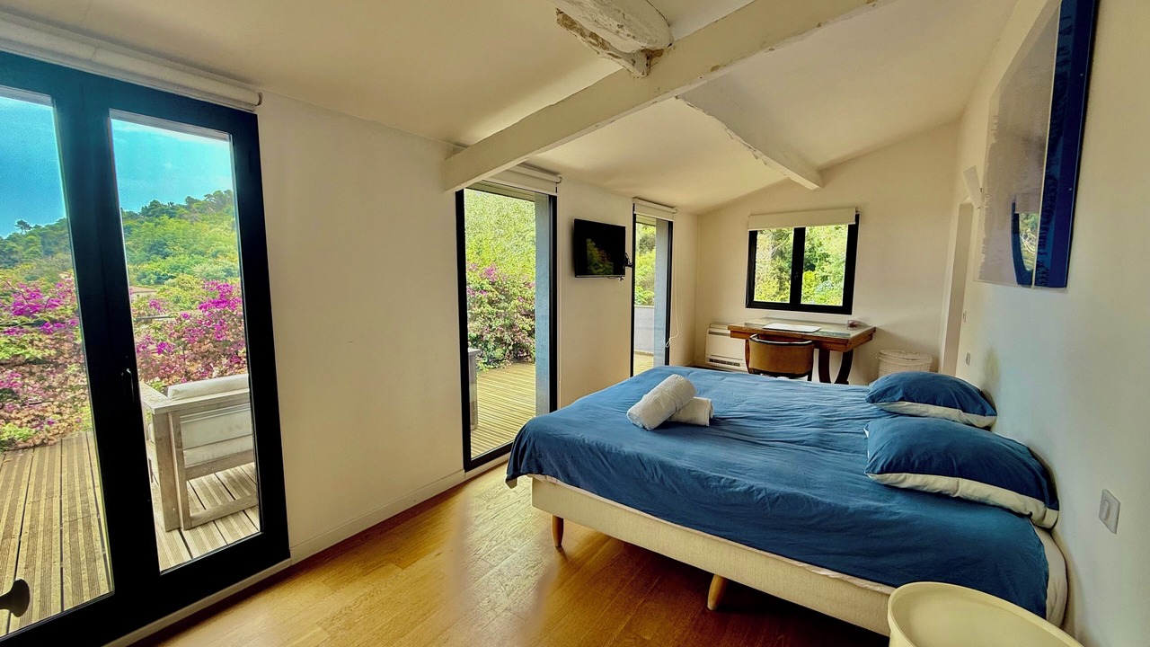 Photo of Bedroom in Menton