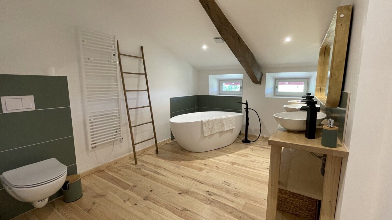 Photo of Bathroom in Beguios