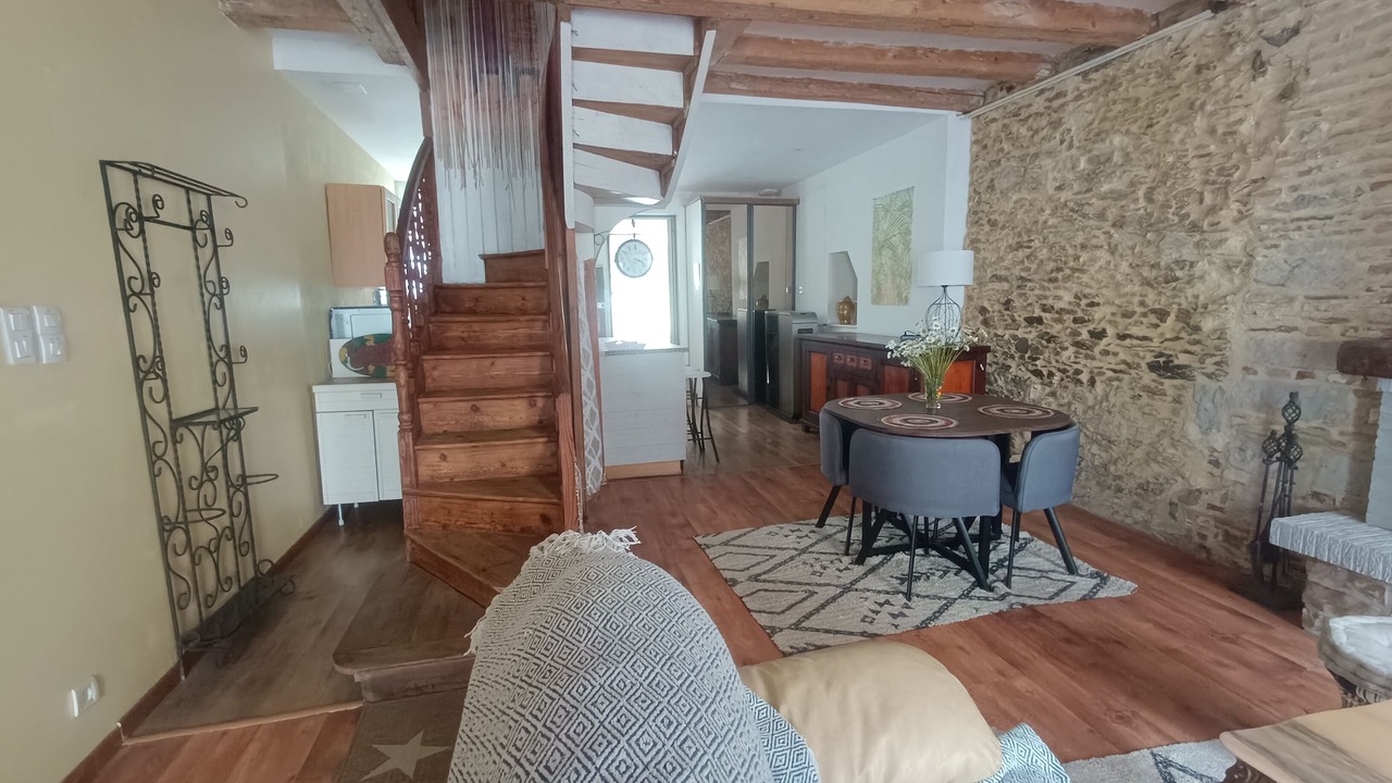 Photo of Livingroom in La Chapelle-Saint-Florent