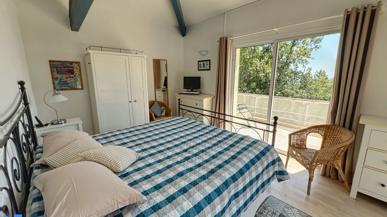Photo of Bedroom in Saint-Vallier-de-Thiey