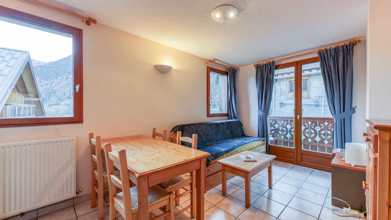 Photo of Livingroom in Saint-Colomban-des-Villards