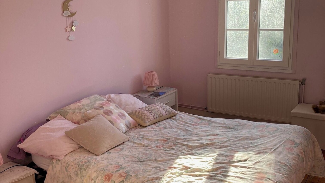 Photo of Bedroom in Saint-Leger