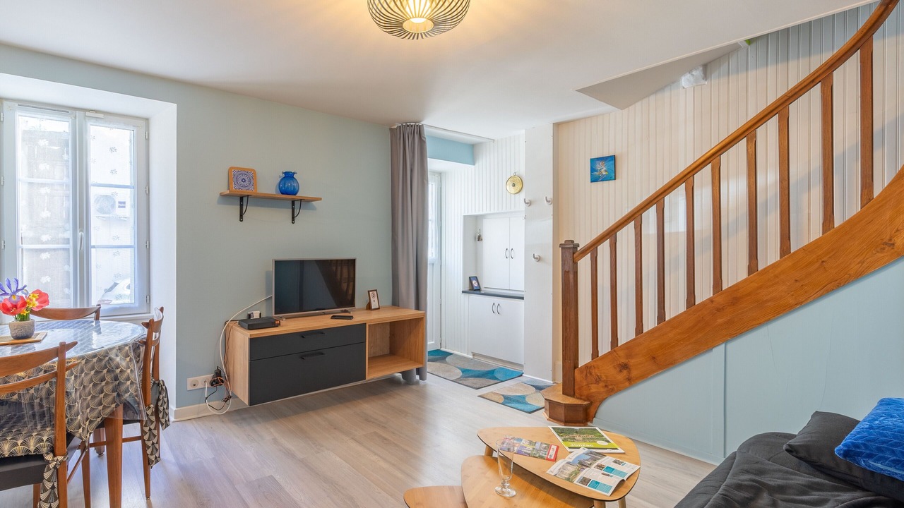 Photo of Livingroom in Jonzac