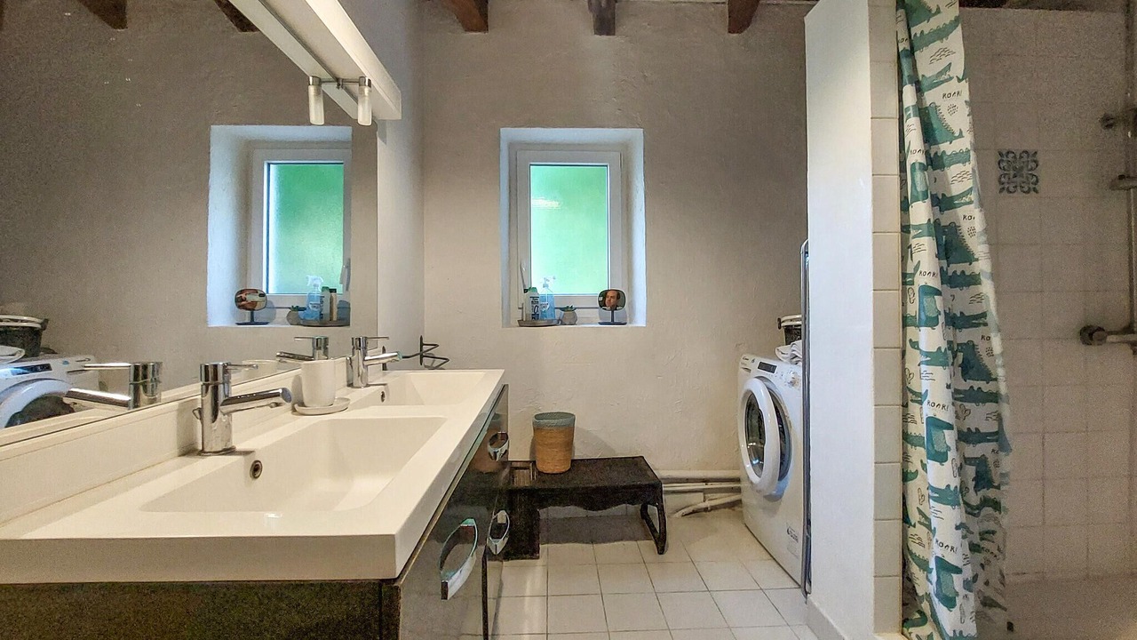 Photo of Bathroom in Dompierre-sur-Charente