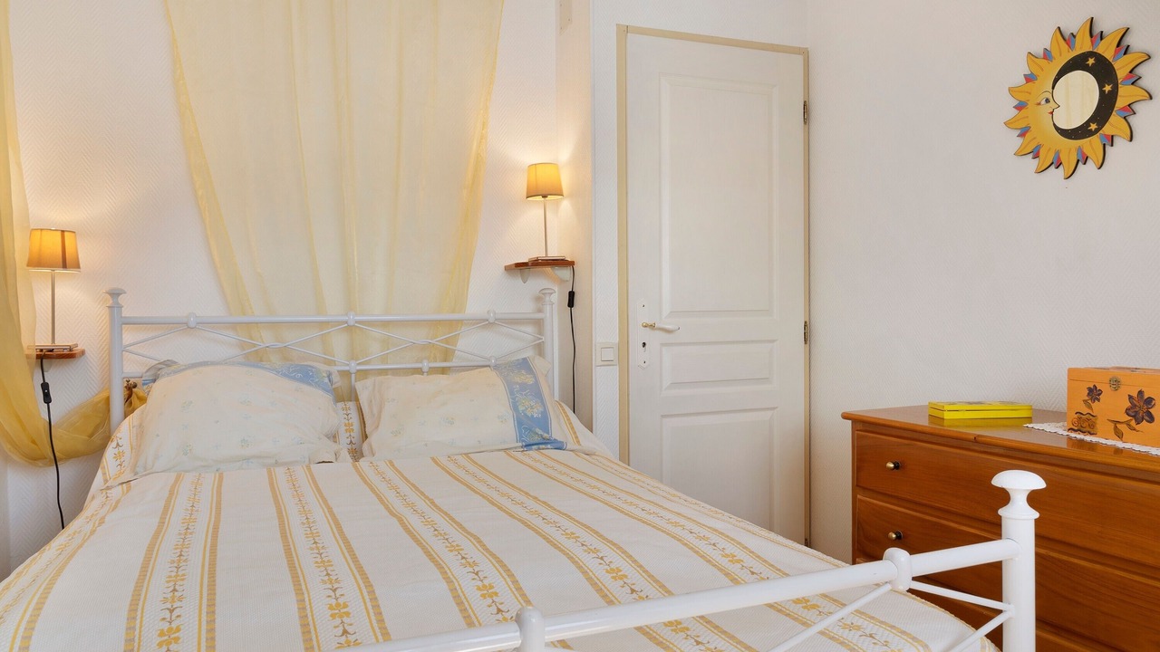 Photo of Bedroom in Lezignan