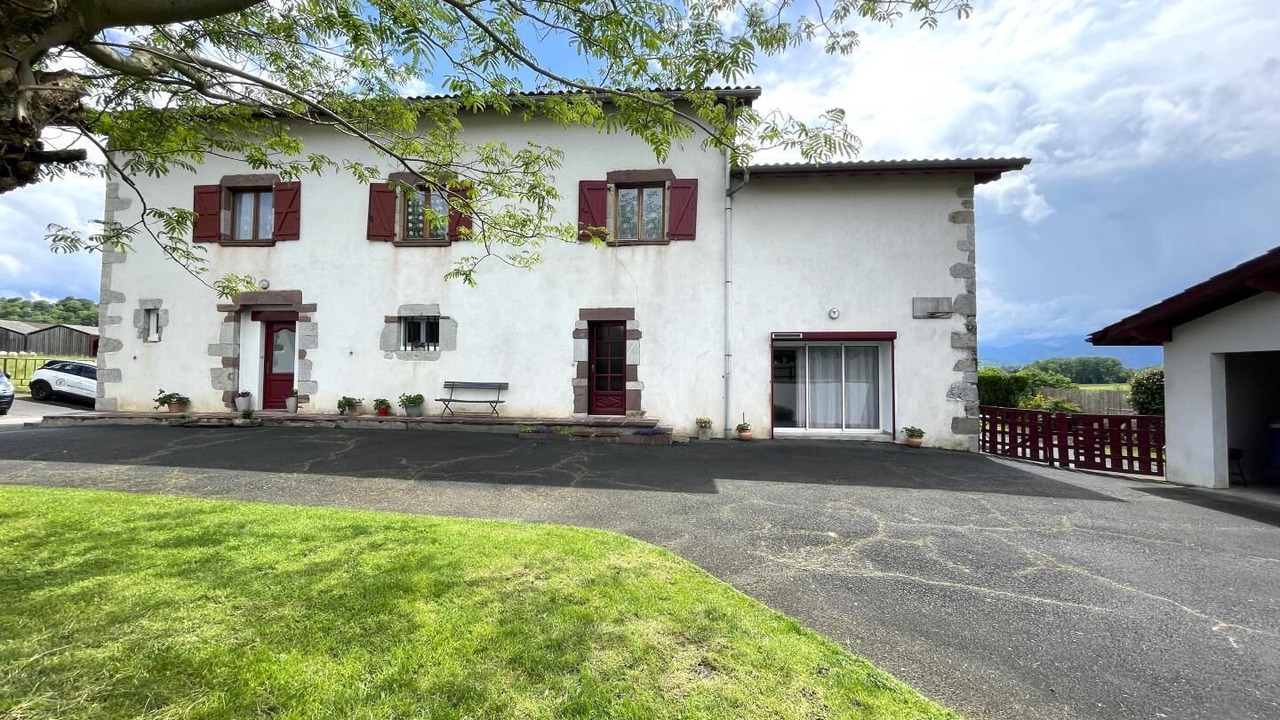 Photo of Outdoor in Bussunarits-Sarrasquette