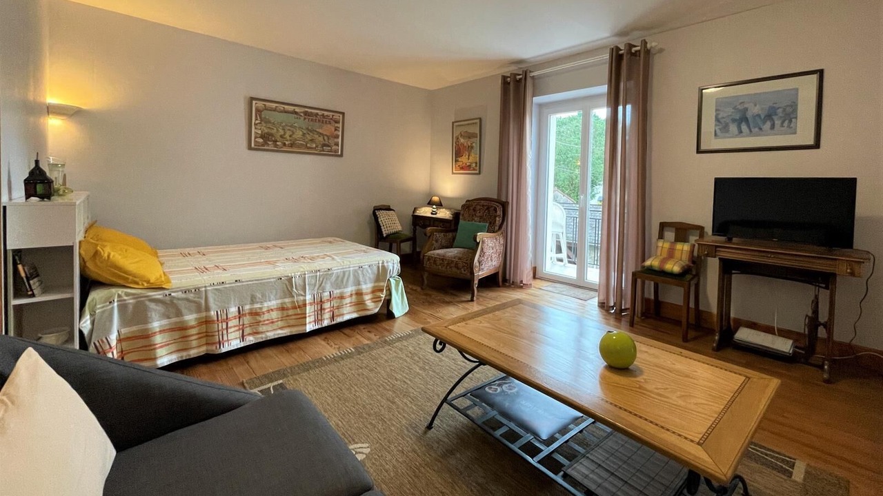 Photo of Bedroom in Menditte