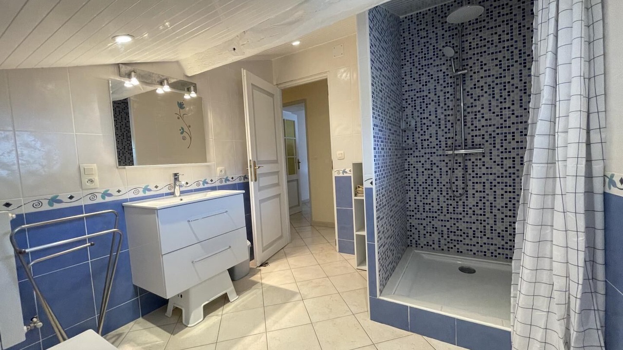 Photo of Bathroom in Helette