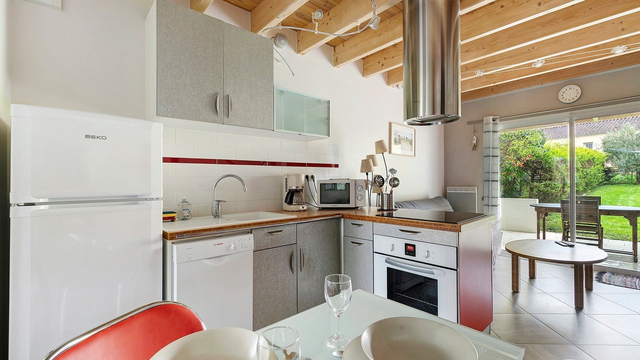 Photo of Kitchen in Port-Saint-Pere