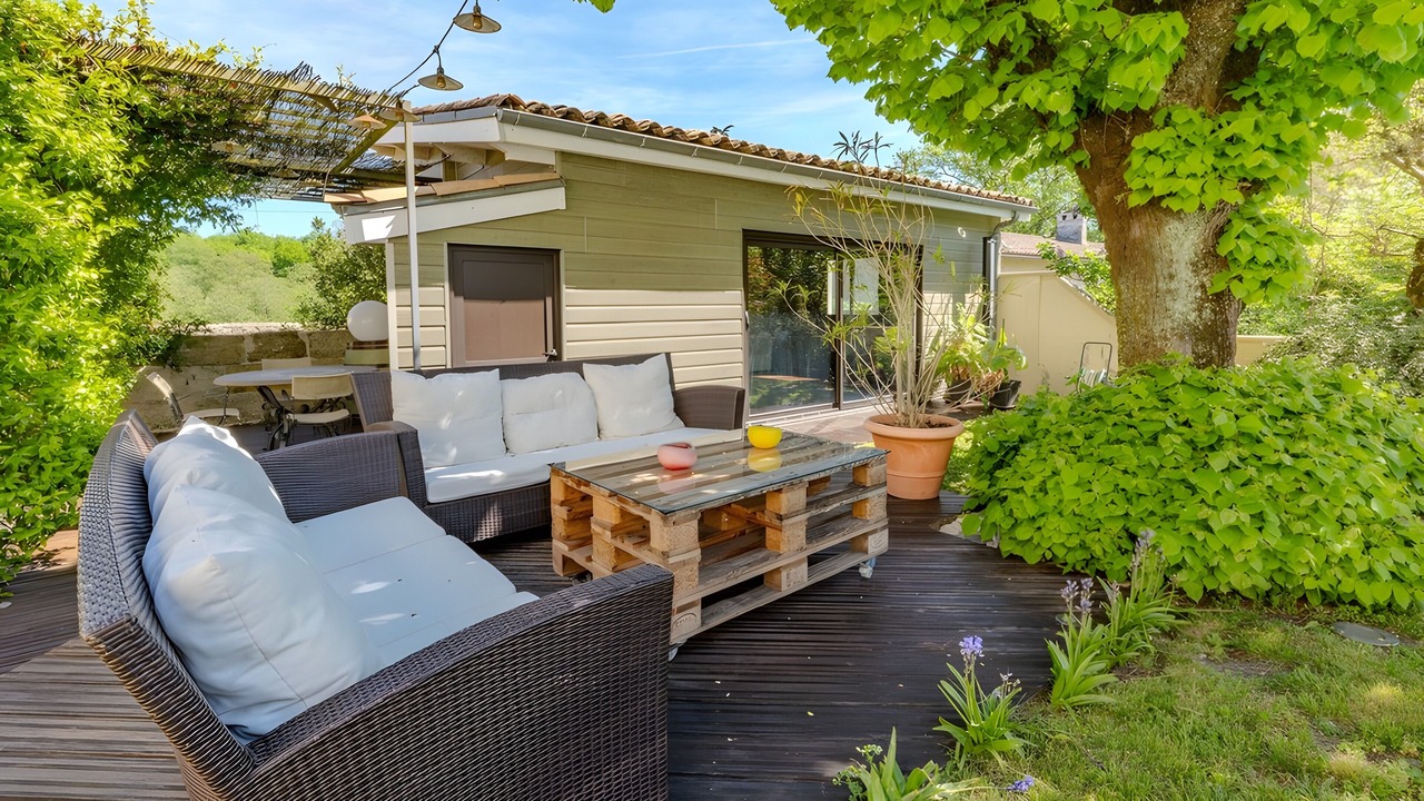 Photo of Patio Balcony in Grezillac