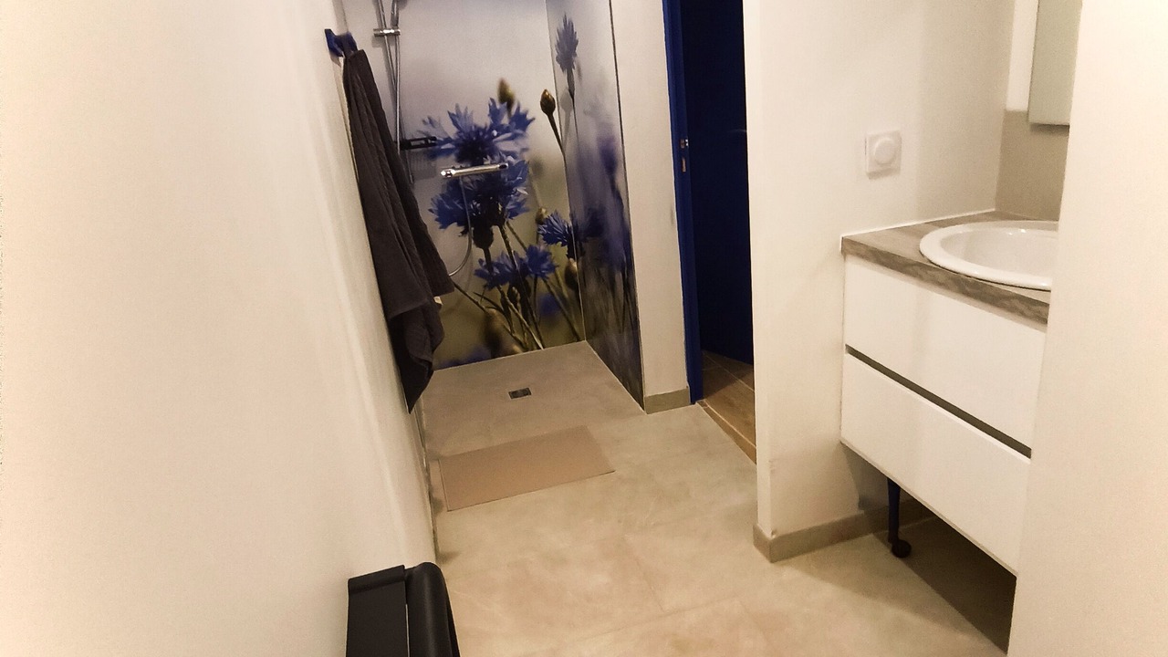 Photo of Bathroom in Montpeyroux