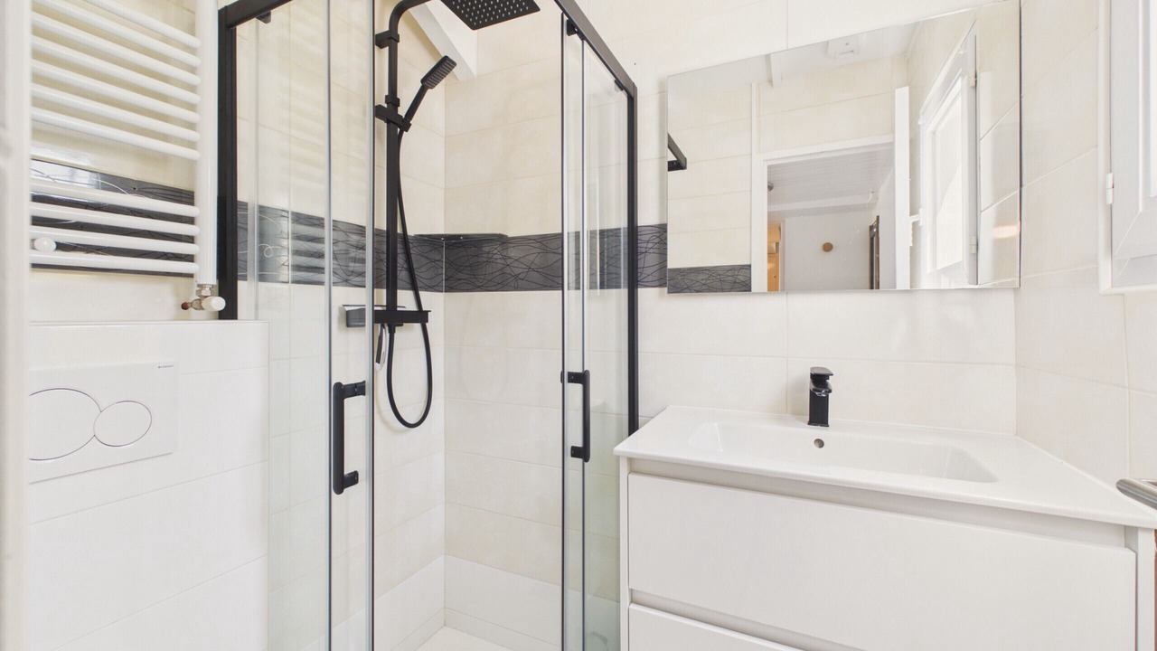 Photo of Bathroom in Le Cormier