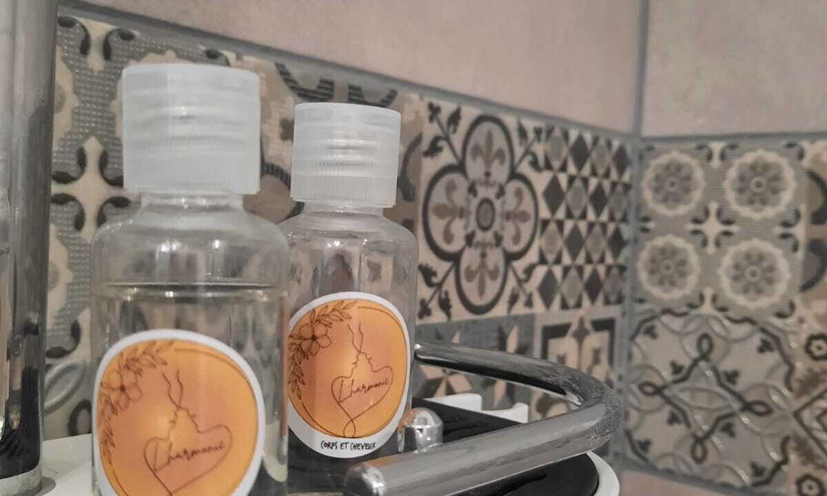 Photo of Bathroom in Meounes-les-Montrieux