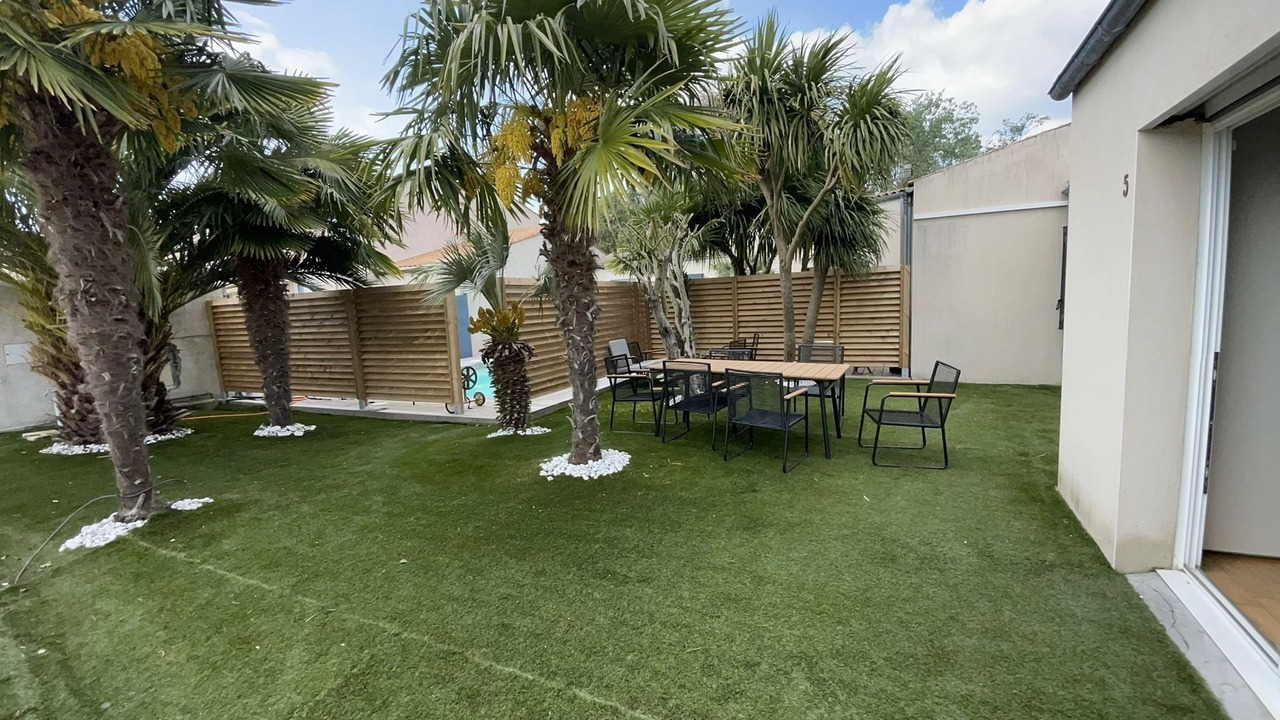 Photo of Outdoor in Lagord