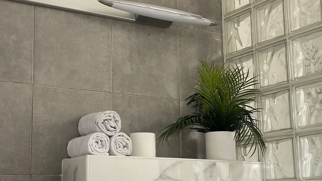 Photo of Bathroom in Lagord