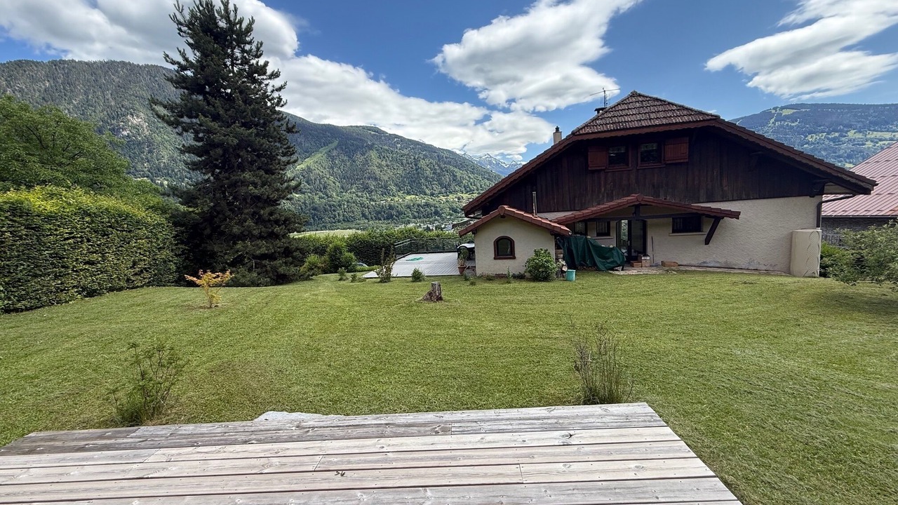 Photo of Outdoor in Passy