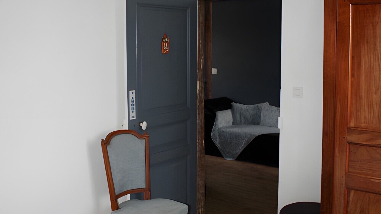 Photo of Bedroom in Folles