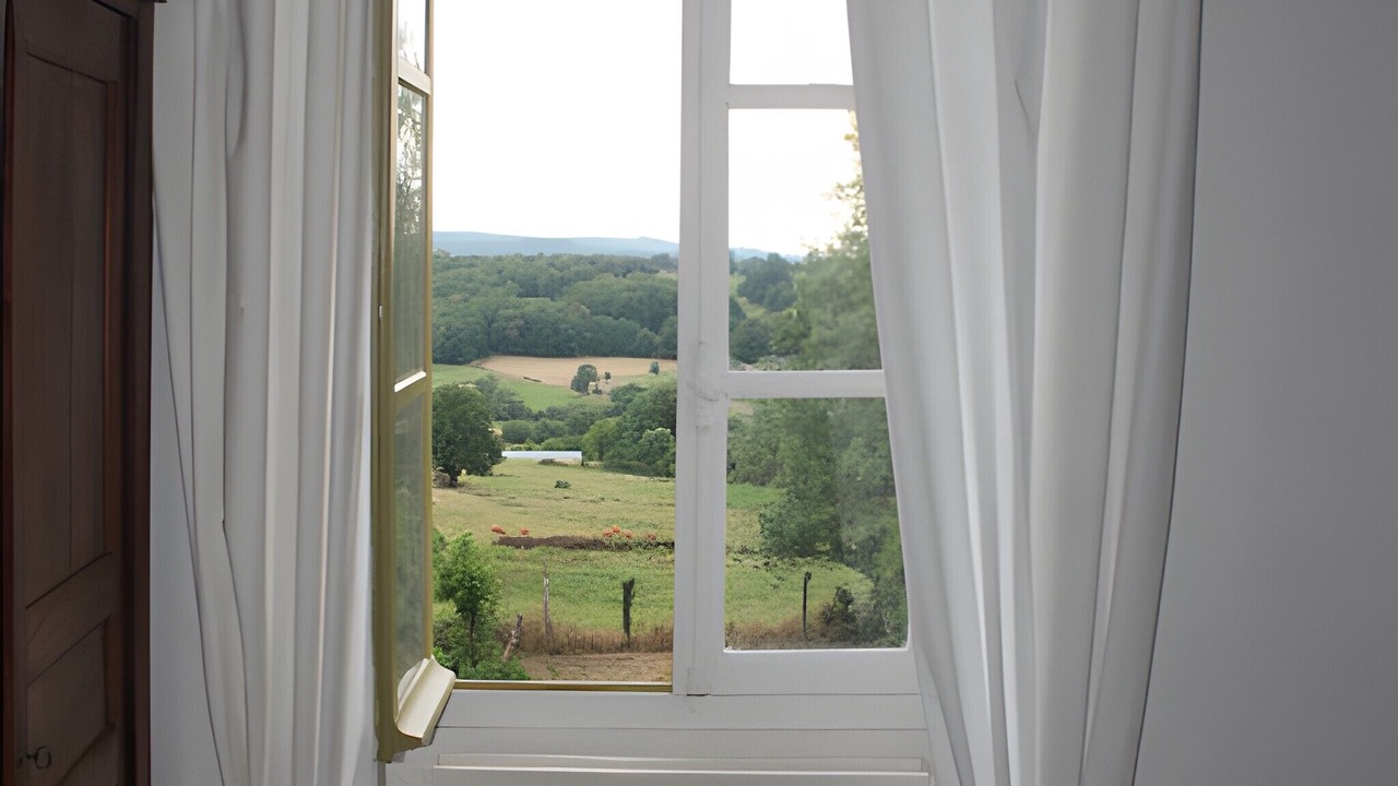 Photo of Bedroom in Folles