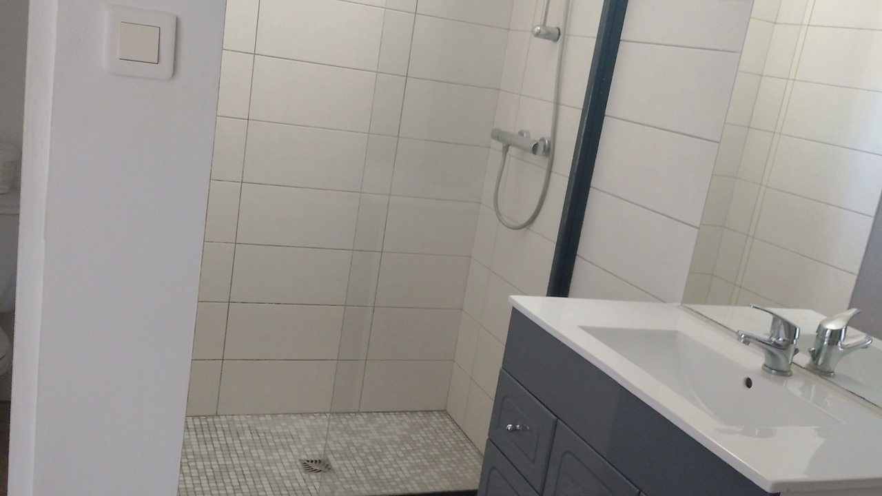 Photo of Bathroom in Challans