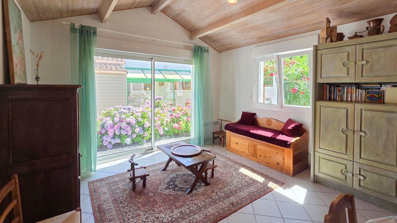 Photo of Bedroom in La Plaine-sur-Mer