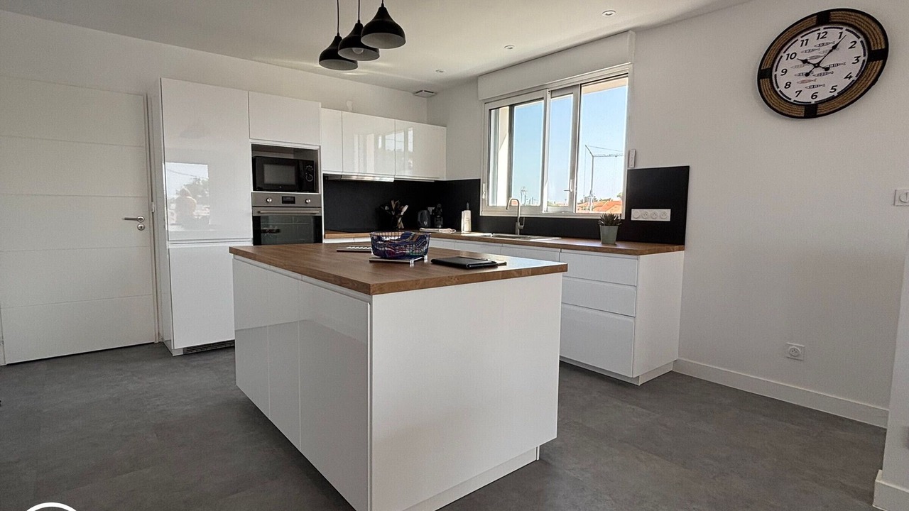 Photo of Kitchen in Saint-Hilaire-de-Riez