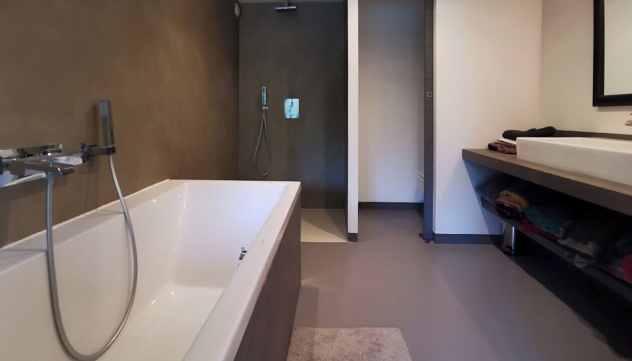 Photo of Bathroom in La Rochelle