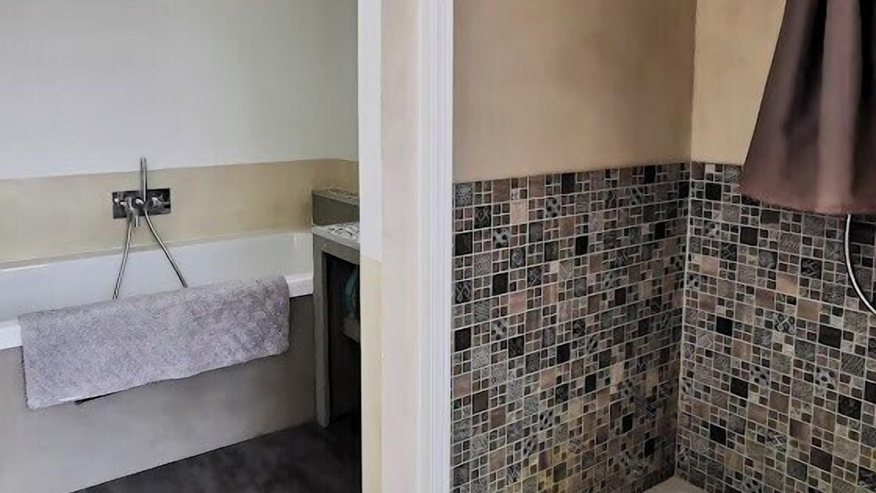 Photo of Bathroom in La Rochelle