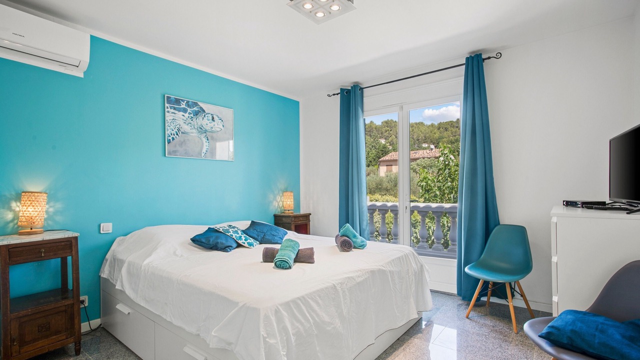 Photo of Bedroom in Cabasse