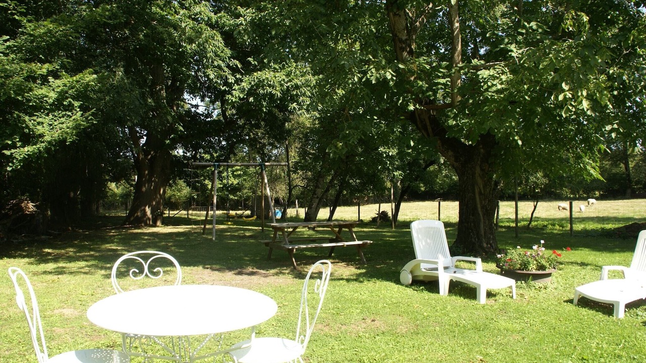 Photo of Outdoor in Saint-Merd-la-Breuille